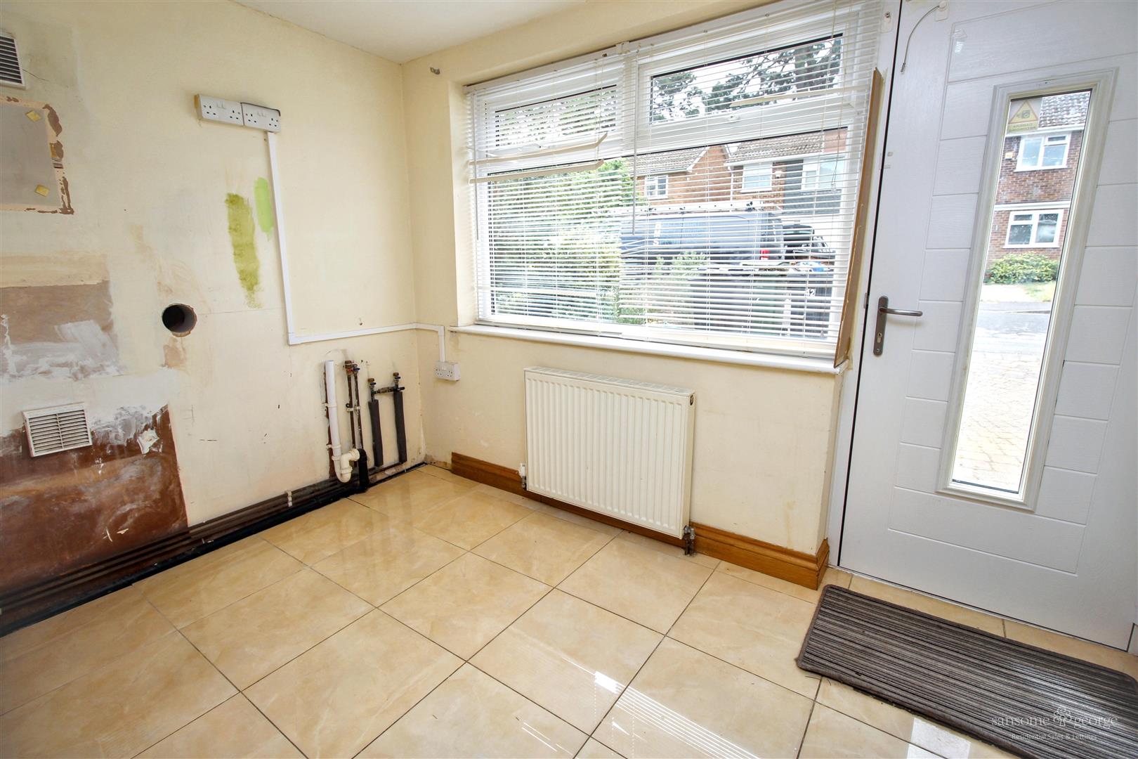 Cecil Aldin Drive, Tilehurst, Reading